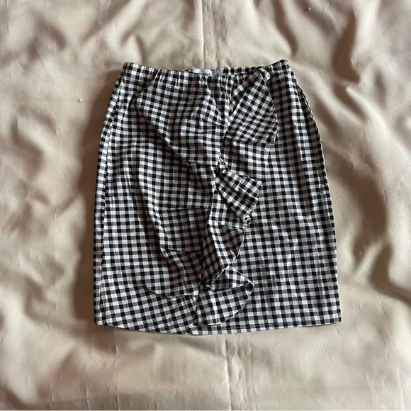 Tigermist- Black and White Gingham High Waisted Pencil Shape Skirt Size Small - Picture 3 of 6